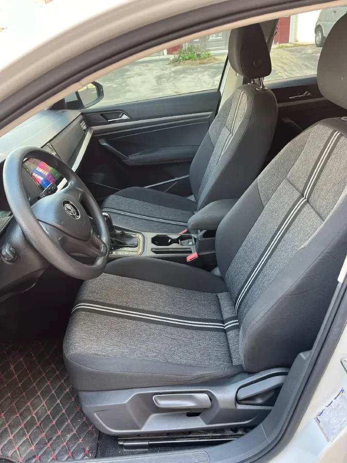 2019 Volkswagen Lavida 1.5L 113HP L4 6AT,autocango,china used car exporter,china ev exporter,chinese used car exporter,chinese used ev exporter