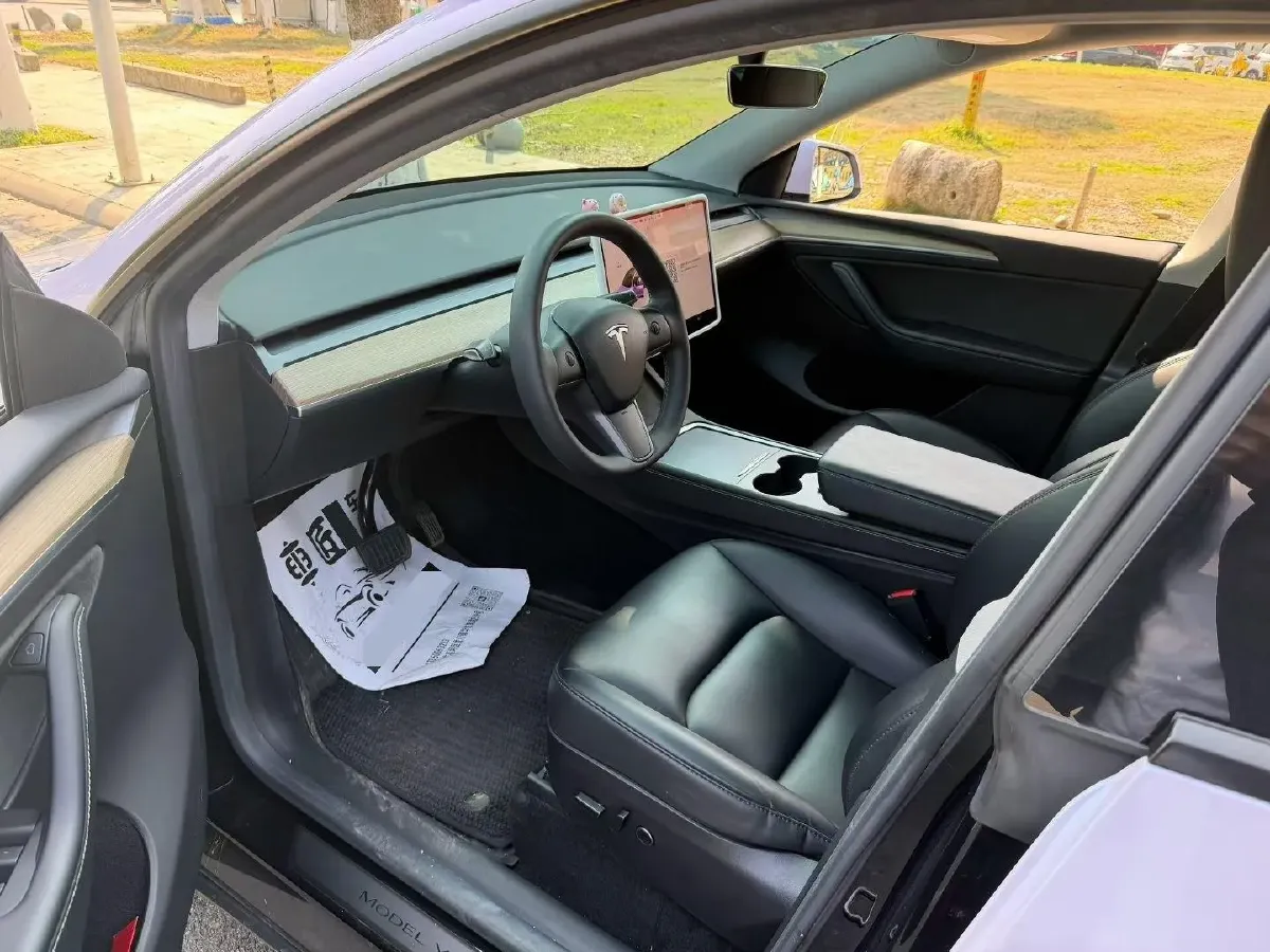 2022 Tesla Model Y BEV 60KWH,autocango,china used car exporter,china ev exporter,chinese used car exporter,chinese used ev exporter