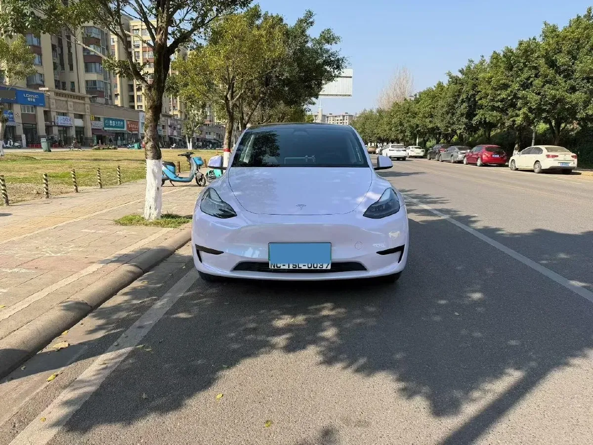 2022 Tesla Model Y BEV 60KWH,autocango,china used car exporter,china ev exporter,chinese used car exporter,chinese used ev exporter