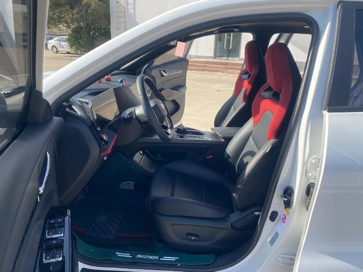 2024 ChangAn X5 PLUS 1.5T 188HP L4 7DCT,autocango,china used car exporter,china ev exporter,chinese used car exporter,chinese used ev exporter