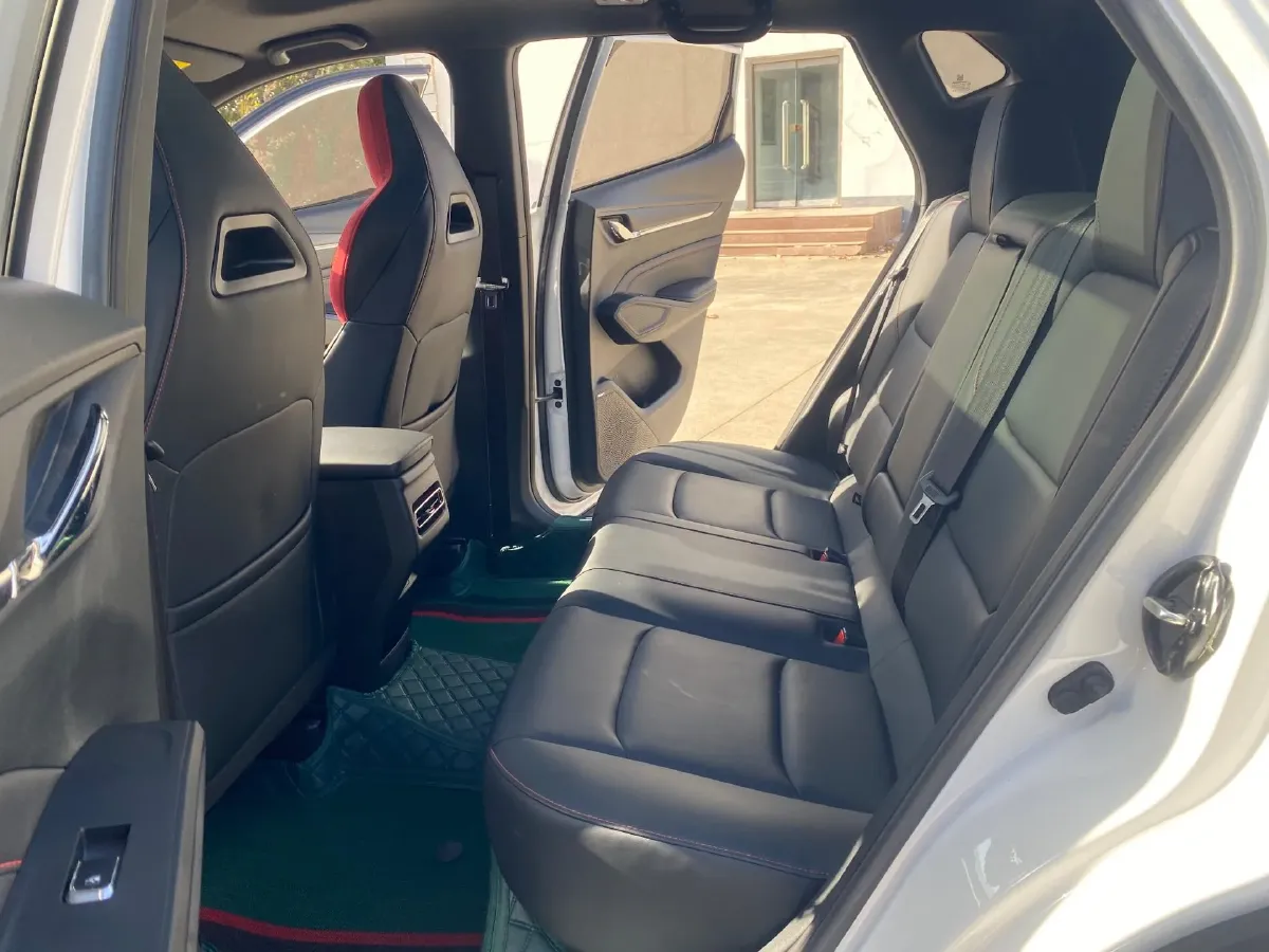 2024 ChangAn X5 PLUS 1.5T 188HP L4 7DCT,autocango,china used car exporter,china ev exporter,chinese used car exporter,chinese used ev exporter