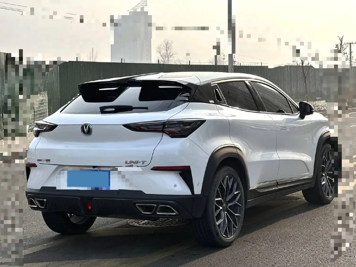 2022 ChangAn UNI-T 1.5T 188HP L4 7DCT,autocango,china used car exporter,china ev exporter,chinese used car exporter,chinese used ev exporter