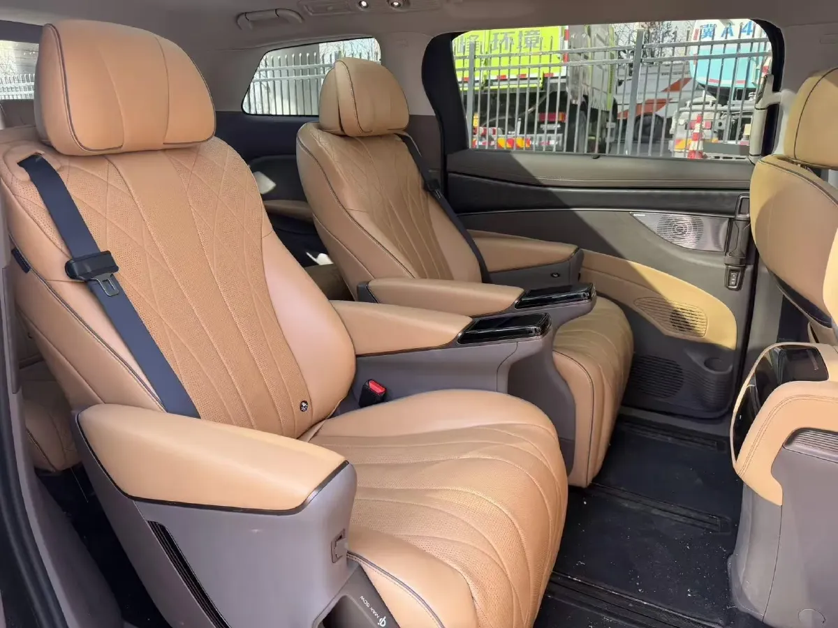 2023 Denza D9 1.5T 139HP L4 E-CVT PHEV 20.39KWH,autocango,china used car exporter,china ev exporter,chinese used car exporter,chinese used ev exporter