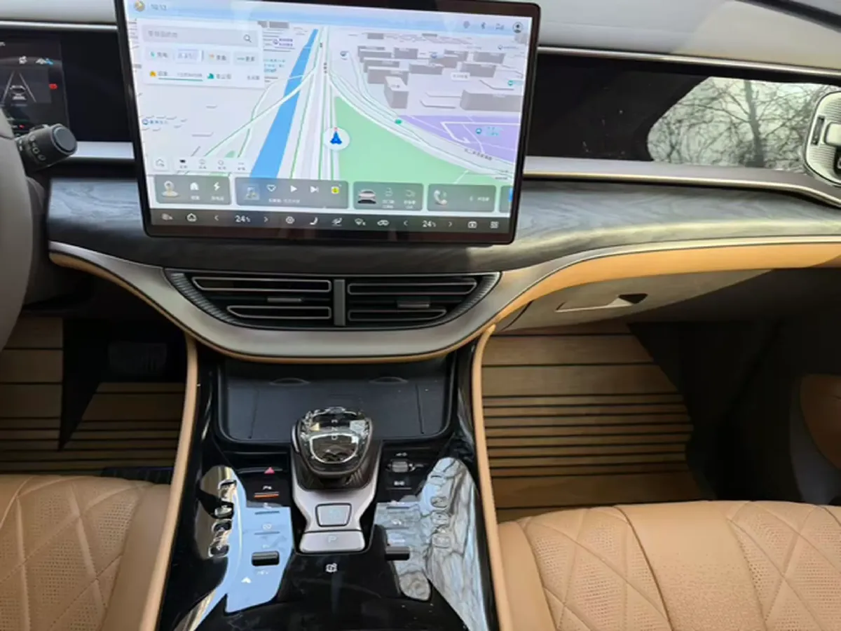 2023 Denza D9 1.5T 139HP L4 E-CVT PHEV 20.39KWH,autocango,china used car exporter,china ev exporter,chinese used car exporter,chinese used ev exporter