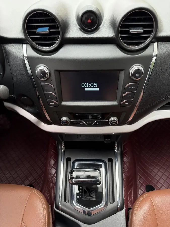 2021 Dongfeng RuiQi 6 2.3T 163HP L4 8AT,autocango,china used car exporter,china ev exporter,chinese used car exporter,chinese used ev exporter