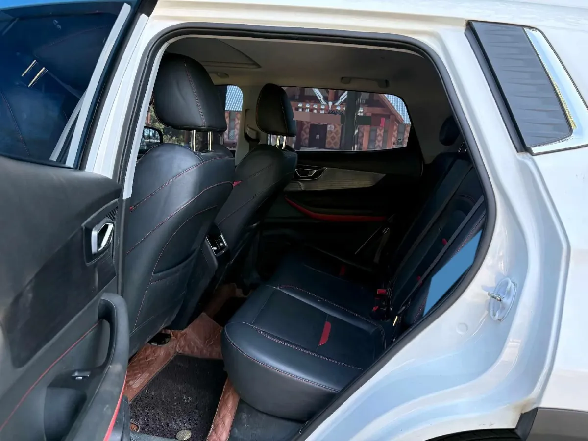 2022 Chery Tiggo 5x 1.5L 116HP L4 CVT,autocango,china used car exporter,china ev exporter,chinese used car exporter,chinese used ev exporter