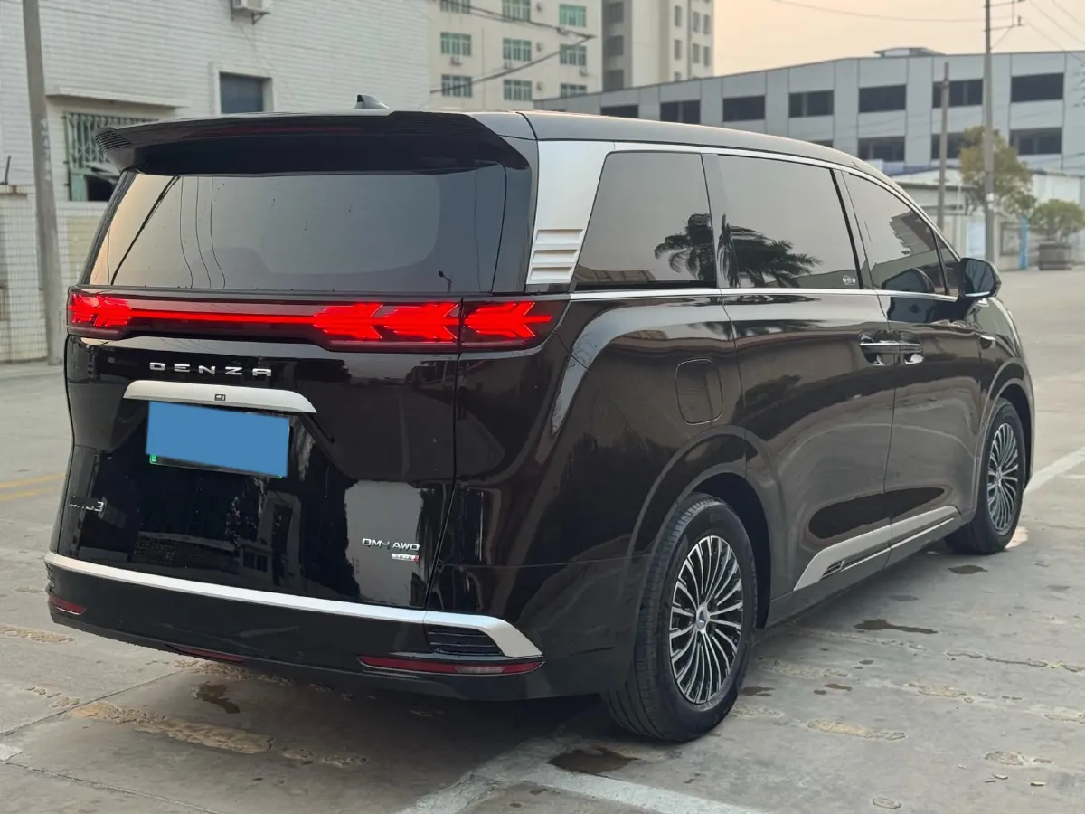 2025 Denza D9 1.5T 156HP L4 E-CVT PHEV 40KWH,autocango,china used car exporter,china ev exporter,chinese used car exporter,chinese used ev exporter
