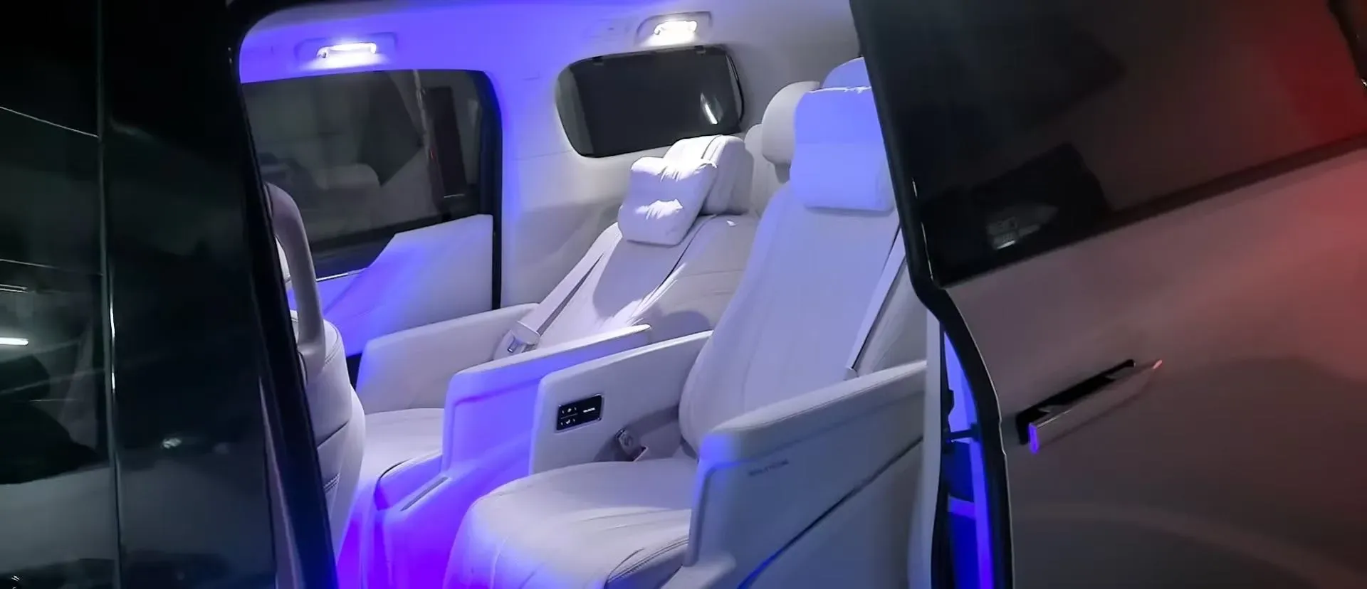 2024 Buick GL8 1.5T 180HP L4 2DHT PHEV 24.4KWH,autocango,china used car exporter,china ev exporter,chinese used car exporter,chinese used ev exporter