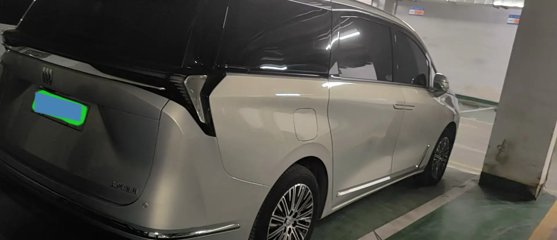 2024 Buick GL8 1.5T 180HP L4 2DHT PHEV 24.4KWH,autocango,china used car exporter,china ev exporter,chinese used car exporter,chinese used ev exporter