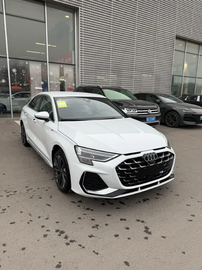 2026 Audi A3 1.5T 160HP L4 7DCT,autocango,china used car exporter,china ev exporter,chinese used car exporter,chinese used ev exporter