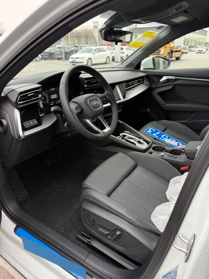 2026 Audi A3 1.5T 160HP L4 7DCT,autocango,china used car exporter,china ev exporter,chinese used car exporter,chinese used ev exporter