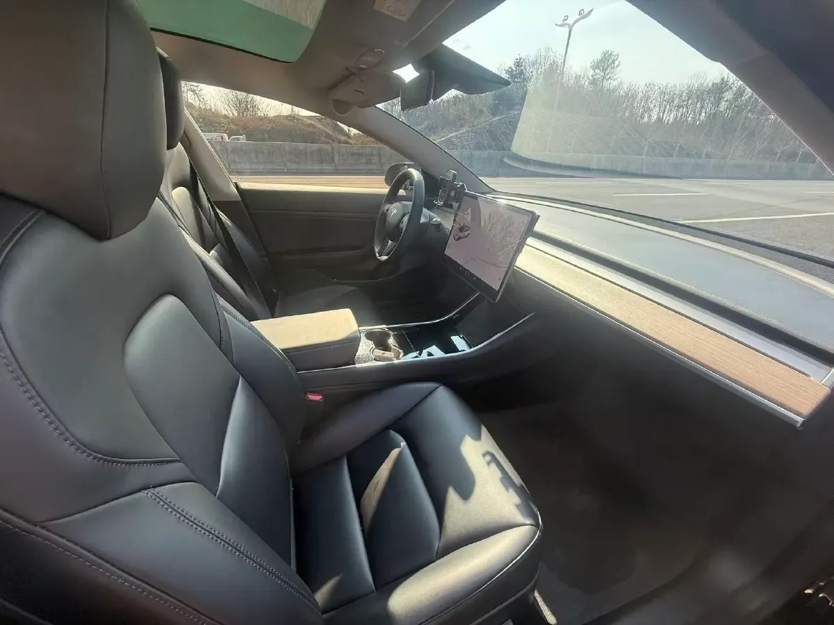 2020 Tesla Model 3 BEV 52KWH,autocango,china used car exporter,china ev exporter,chinese used car exporter,chinese used ev exporter