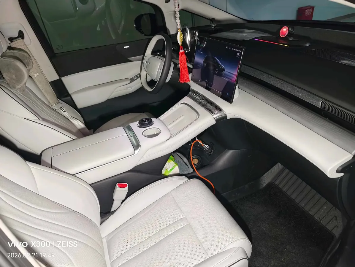 2024 Xpeng X9 BEV 101.5KWH,autocango,china used car exporter,china ev exporter,chinese used car exporter,chinese used ev exporter