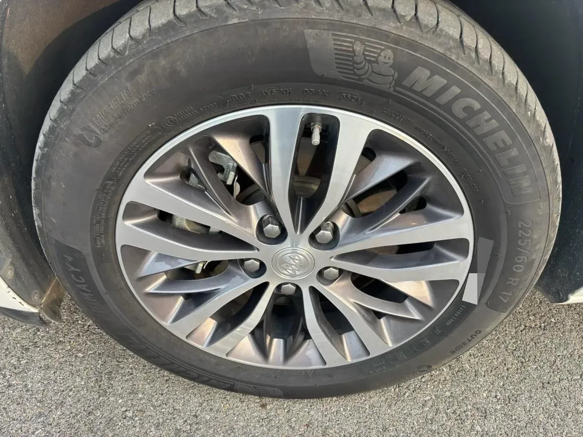 2021 Buick GL8 2.0T 237HP L4 9AT,autocango,china used car exporter,china ev exporter,chinese used car exporter,chinese used ev exporter