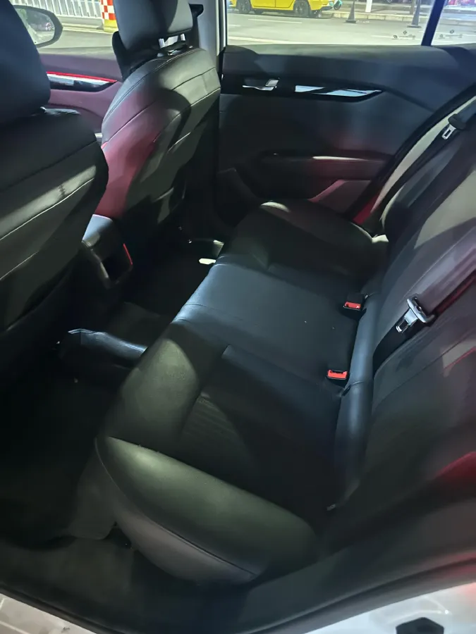 2021 DongFeng Aeolus YiXuan 1.5T 150HP L4 6DCT,autocango,china used car exporter,china ev exporter,chinese used car exporter,chinese used ev exporter