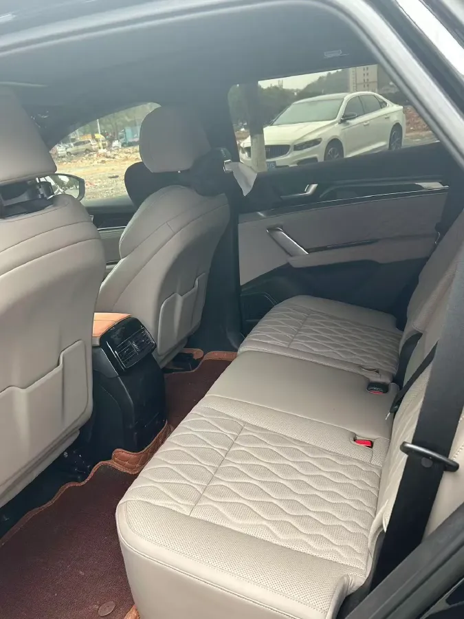 2025 BYD Tang 1.5T 156HP L4 E-CVT PHEV 21.504KWH,autocango,china used car exporter,china ev exporter,chinese used car exporter,chinese used ev exporter