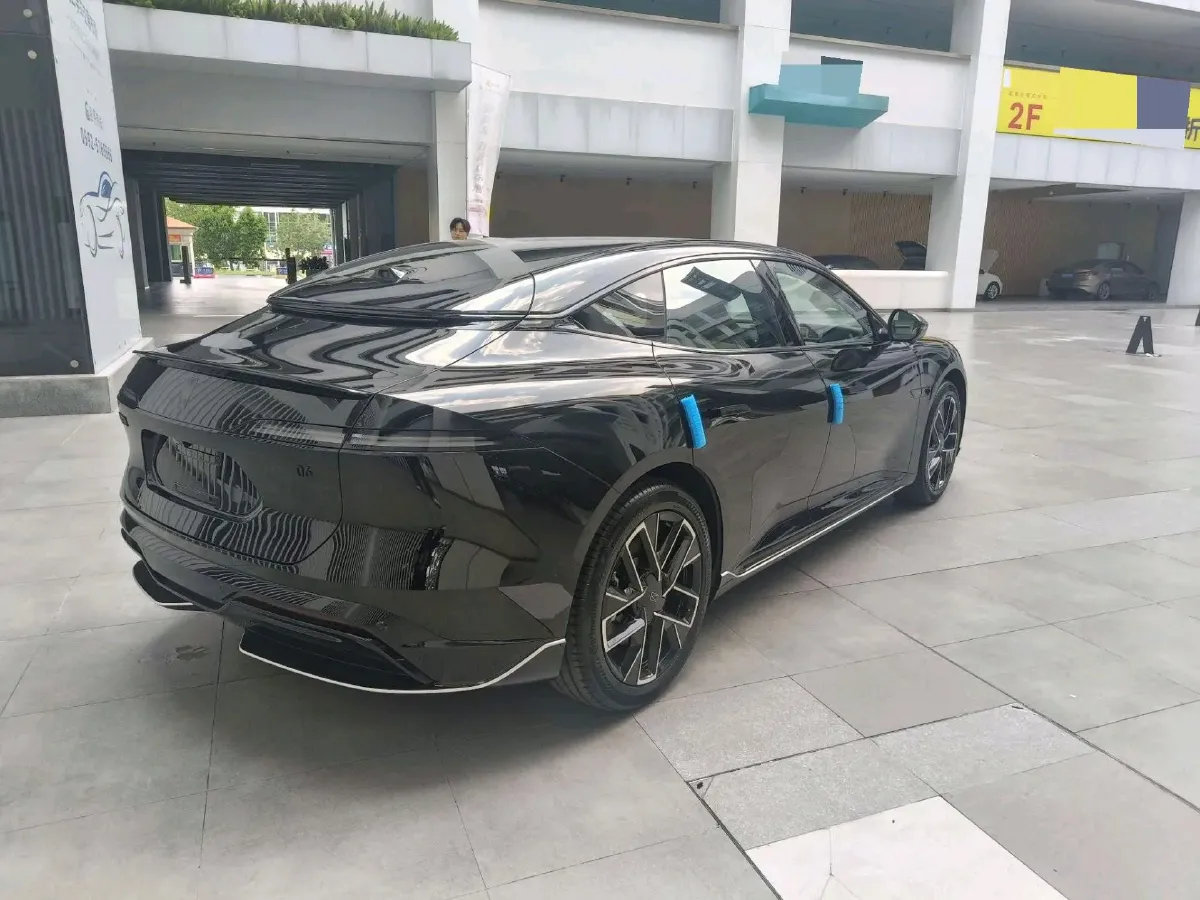 2025 Avatr 06 REEV 156HP REEV,autocango,china used car exporter,china ev exporter,chinese used car exporter,chinese used ev exporter