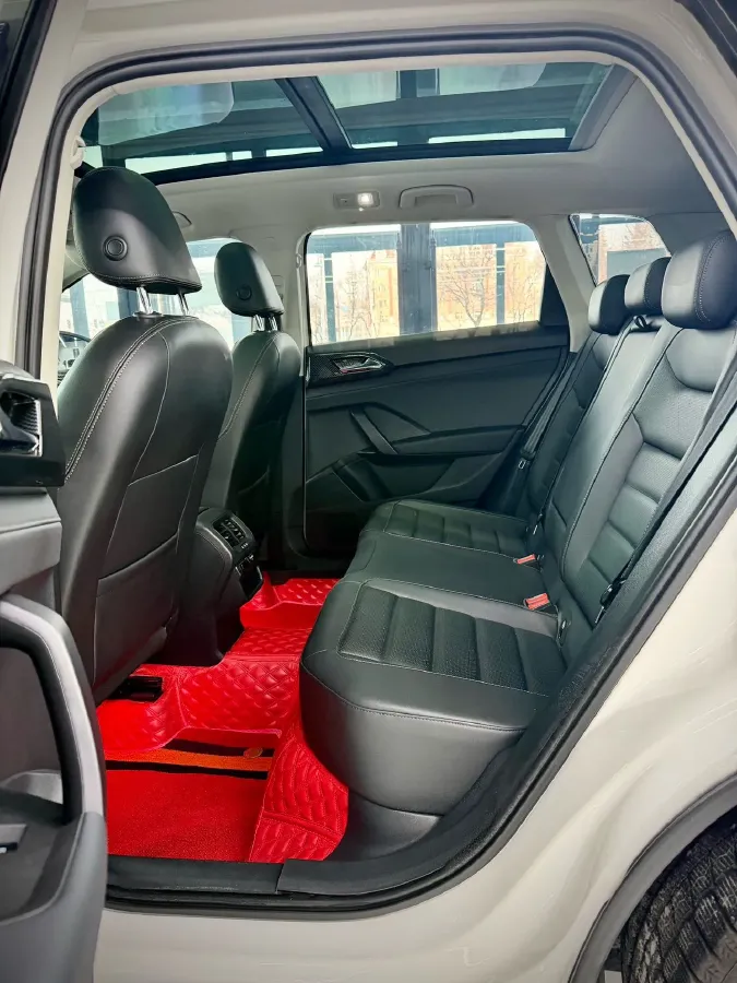 2021 Volkswagen Tharu 1.4T 150HP L4 7DCT,autocango,china used car exporter,china ev exporter,chinese used car exporter,chinese used ev exporter