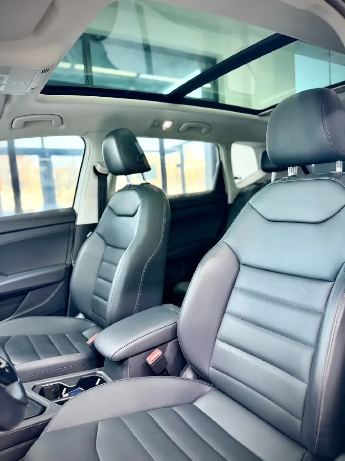 2021 Volkswagen Tharu 1.4T 150HP L4 7DCT,autocango,china used car exporter,china ev exporter,chinese used car exporter,chinese used ev exporter