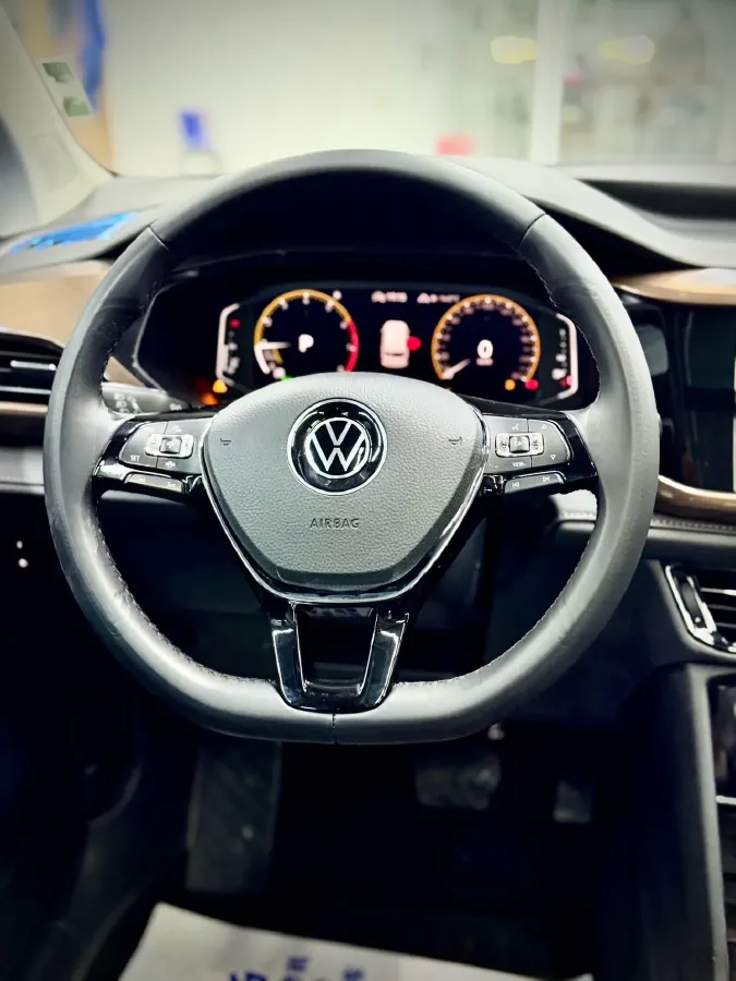 2021 Volkswagen Tharu 1.4T 150HP L4 7DCT,autocango,china used car exporter,china ev exporter,chinese used car exporter,chinese used ev exporter