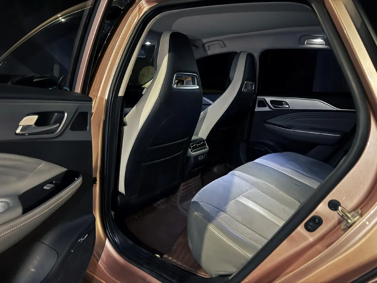 2022 LYNK&CO 02 2.0T 190HP L4 7DCT,autocango,china used car exporter,china ev exporter,chinese used car exporter,chinese used ev exporter