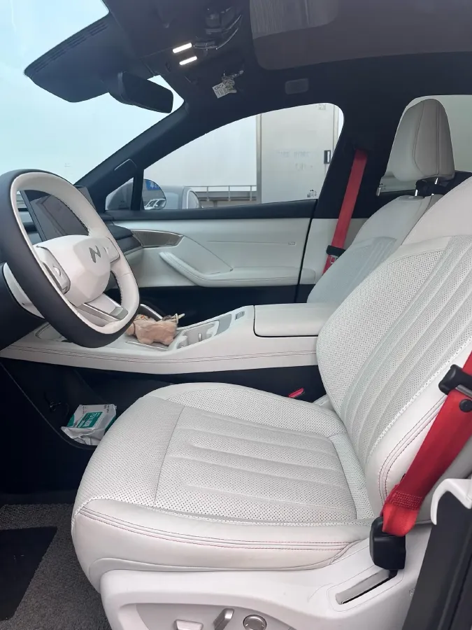 2024 ONVO L60 BEV 60KWH,autocango,china used car exporter,china ev exporter,chinese used car exporter,chinese used ev exporter