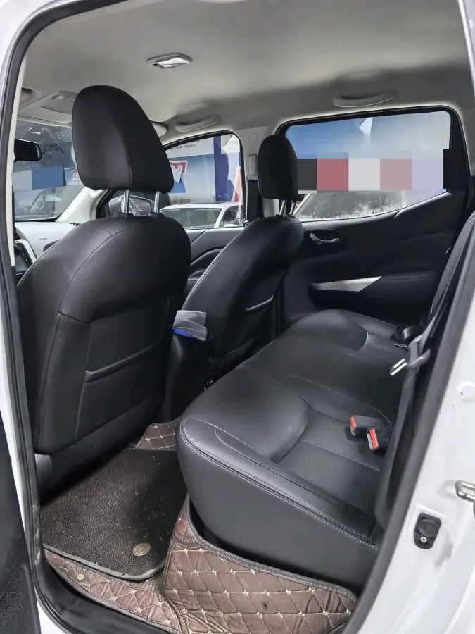 2023 Nissan Navara 2.5L 190HP L4 7AT,autocango,china used car exporter,china ev exporter,chinese used car exporter,chinese used ev exporter