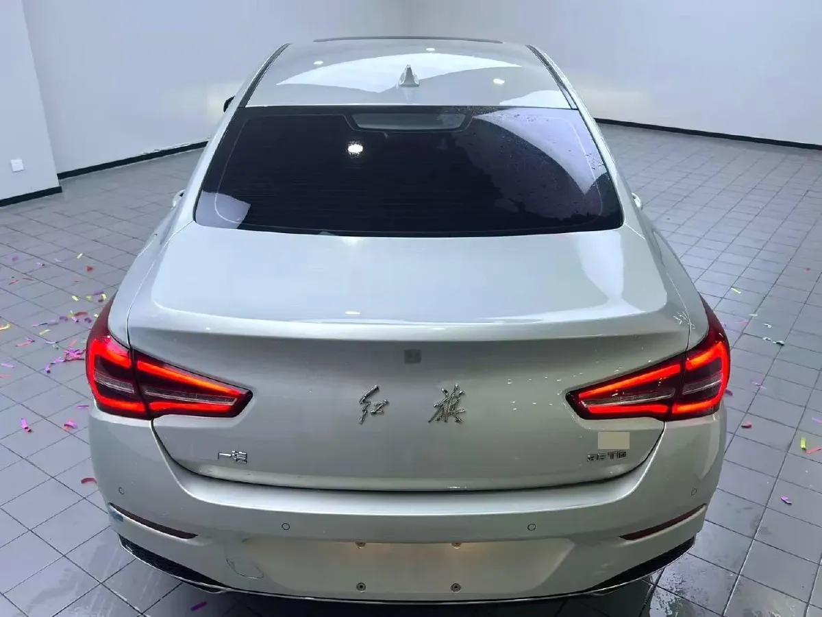 2022 HongQi H5 1.8T 197HP L4 6AT,autocango,china used car exporter,china ev exporter,chinese used car exporter,chinese used ev exporter