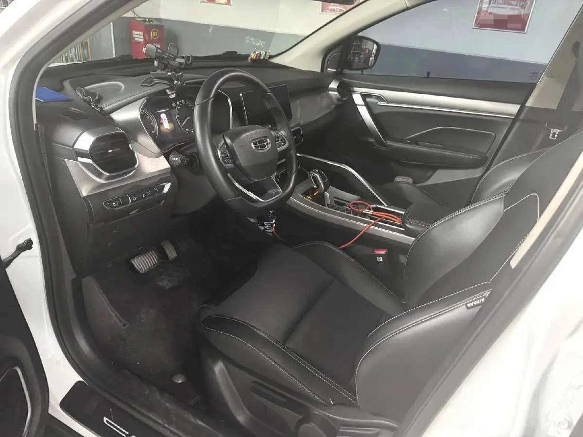 2024 Geely Coolray 1.5T 181HP L4 7DCT,autocango,china used car exporter,china ev exporter,chinese used car exporter,chinese used ev exporter