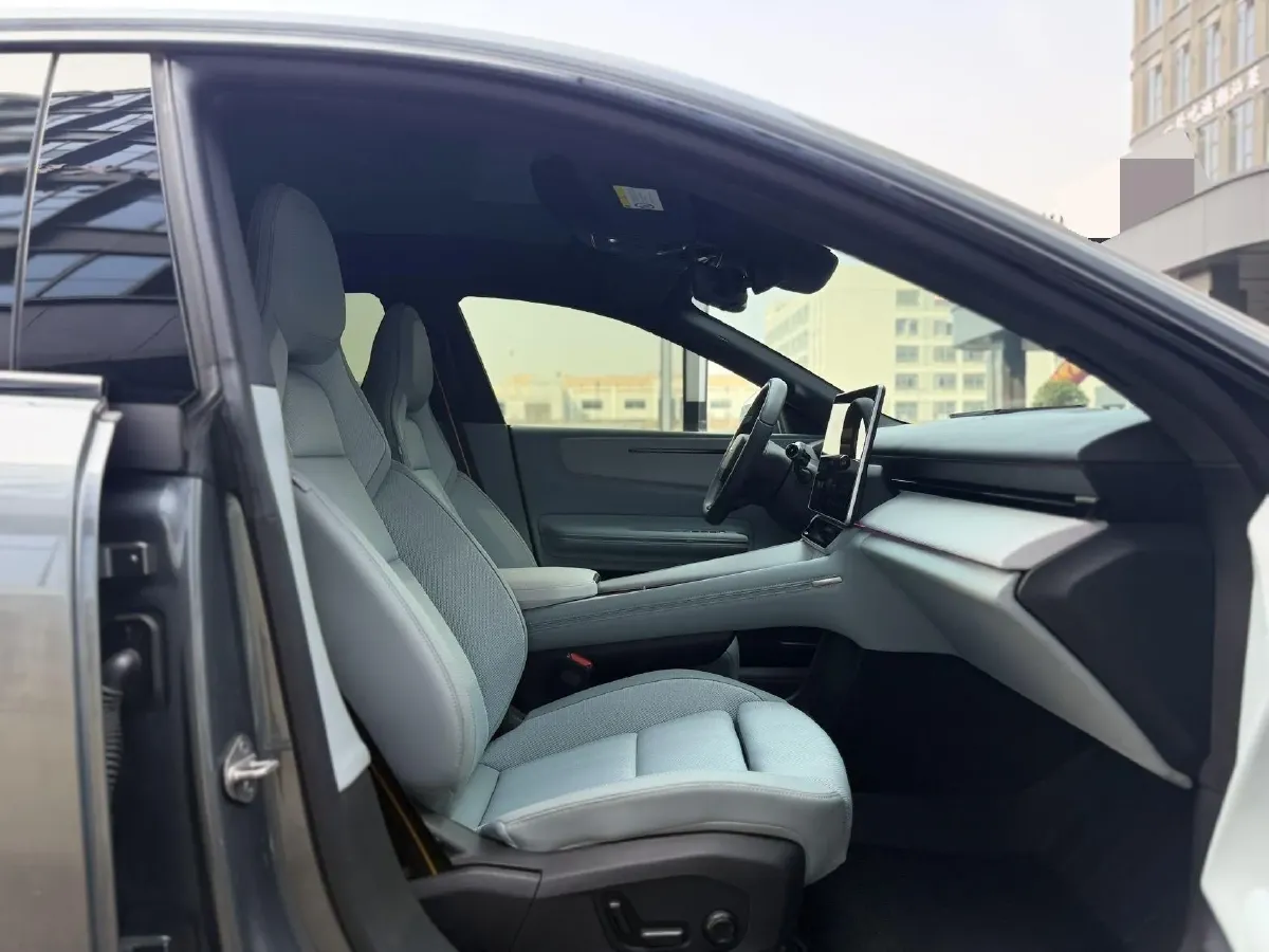 2023 Polestar 4 BEV 100KWH,autocango,china used car exporter,china ev exporter,chinese used car exporter,chinese used ev exporter