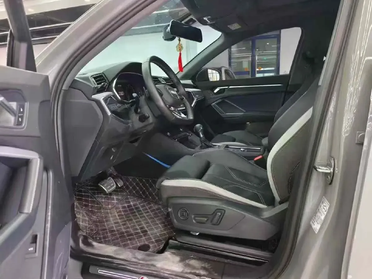 2024 Audi Q3 1.5T 160HP L4 7DCT,autocango,china used car exporter,china ev exporter,chinese used car exporter,chinese used ev exporter