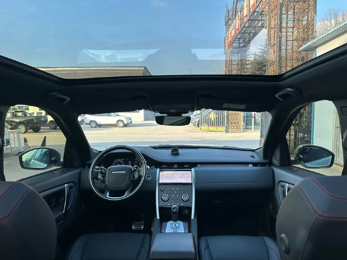 2021 Land Rover Discovery Sport 2.0T 249HP L4 9AT,autocango,china used car exporter,china ev exporter,chinese used car exporter,chinese used ev exporter