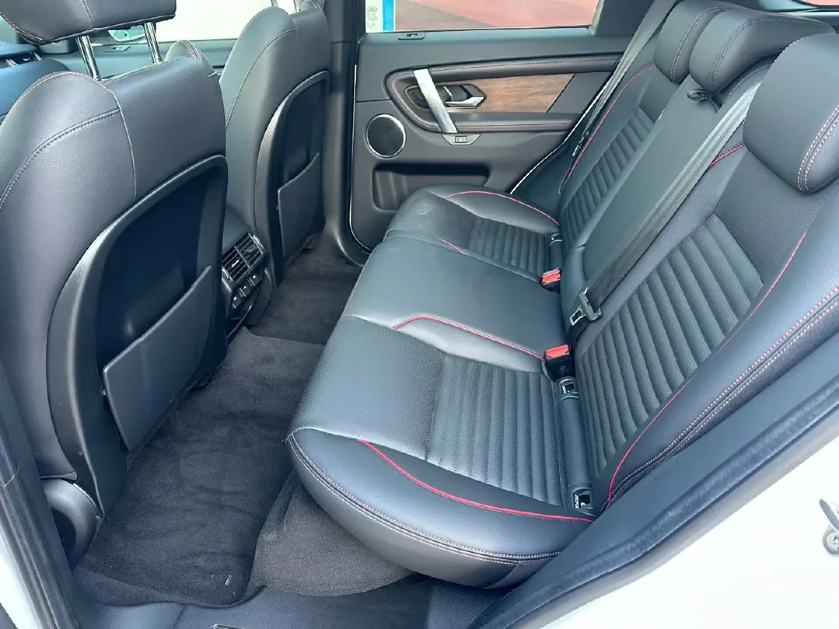 2021 Land Rover Discovery Sport 2.0T 249HP L4 9AT,autocango,china used car exporter,china ev exporter,chinese used car exporter,chinese used ev exporter