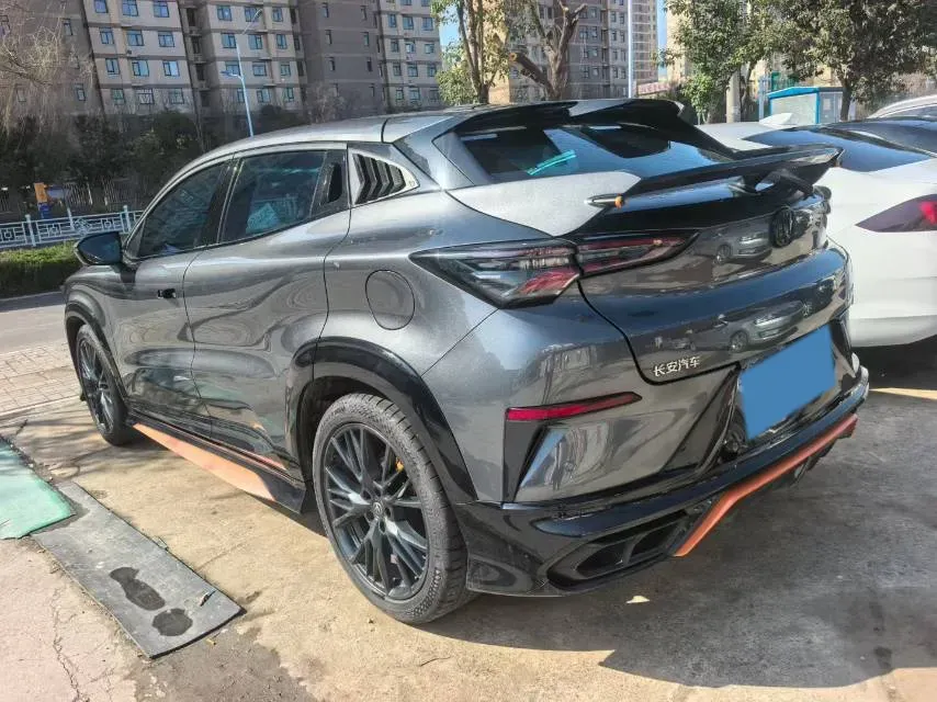 2023 ChangAn UNI-T 1.5T 188HP L4 7DCT,autocango,china used car exporter,china ev exporter,chinese used car exporter,chinese used ev exporter