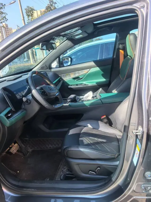 2023 ChangAn UNI-T 1.5T 188HP L4 7DCT,autocango,china used car exporter,china ev exporter,chinese used car exporter,chinese used ev exporter