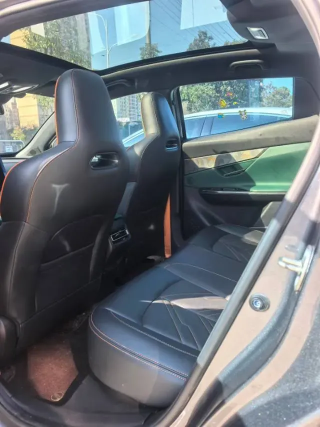 2023 ChangAn UNI-T 1.5T 188HP L4 7DCT,autocango,china used car exporter,china ev exporter,chinese used car exporter,chinese used ev exporter