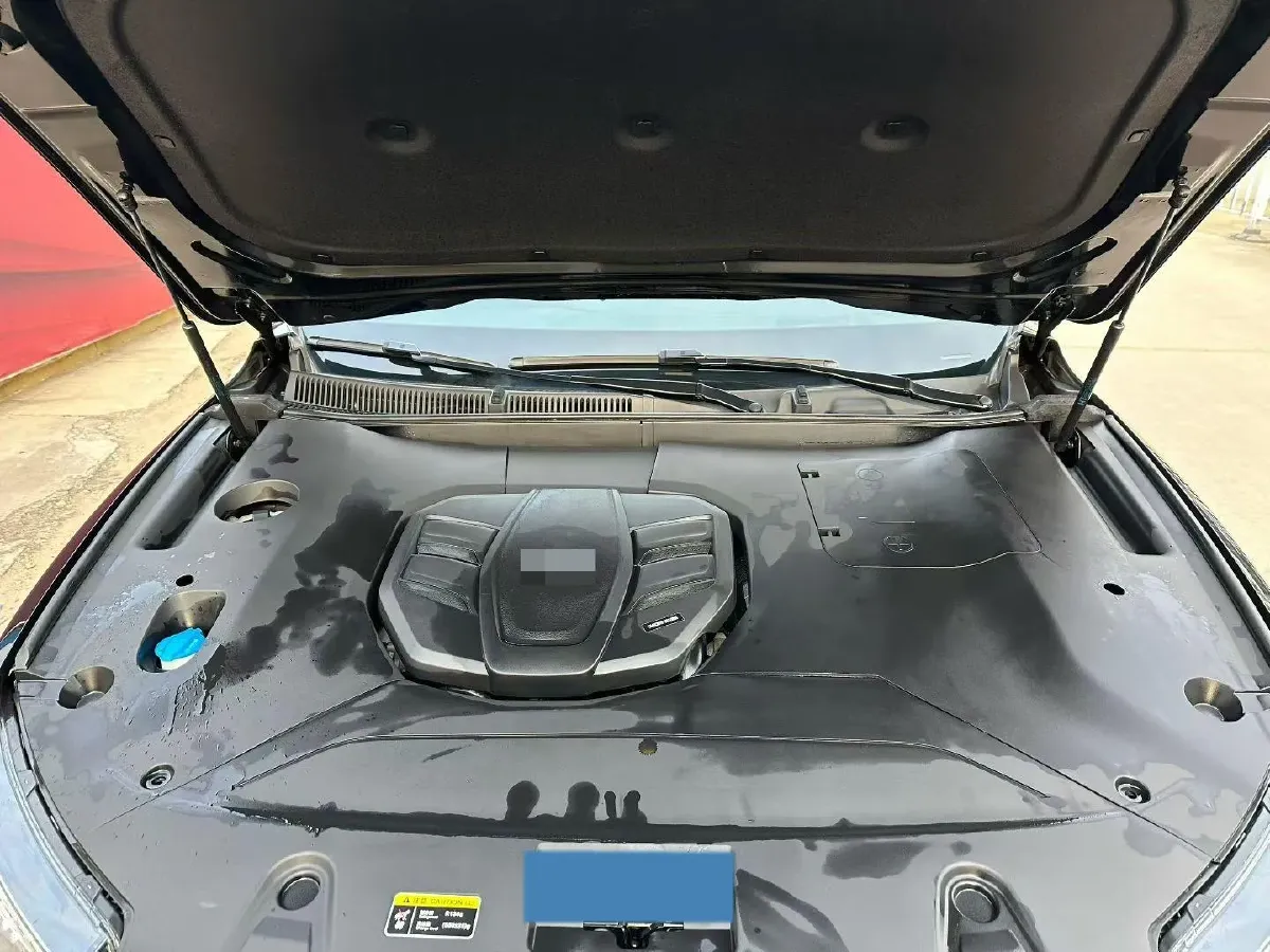 2022 HongQi HS5 2.0T 224HP L4 6AT,autocango,china used car exporter,china ev exporter,chinese used car exporter,chinese used ev exporter