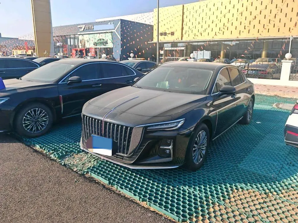 2024 HongQi H5 1.5T 169HP L4 7DCT,autocango,china used car exporter,china ev exporter,chinese used car exporter,chinese used ev exporter