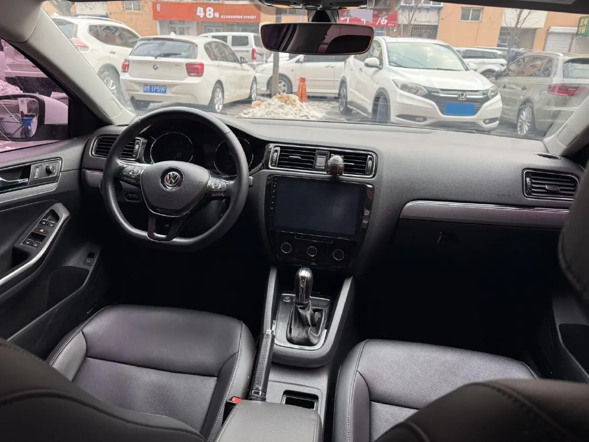 2018 Volkswagen Sagitar 1.2T 110HP L4 7DCT,autocango,china used car exporter,china ev exporter,chinese used car exporter,chinese used ev exporter
