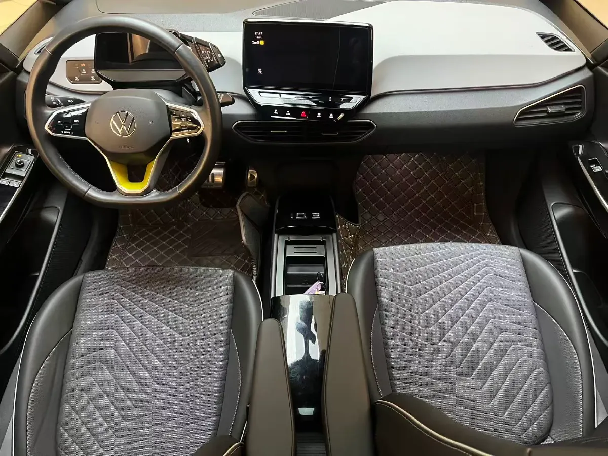 2024 Volkswagen ID.3 BEV 52.8KWH,autocango,china used car exporter,china ev exporter,chinese used car exporter,chinese used ev exporter