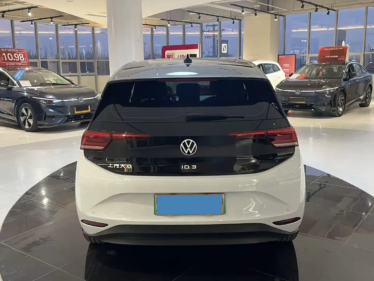 2024 Volkswagen ID.3 BEV 52.8KWH,autocango,china used car exporter,china ev exporter,chinese used car exporter,chinese used ev exporter