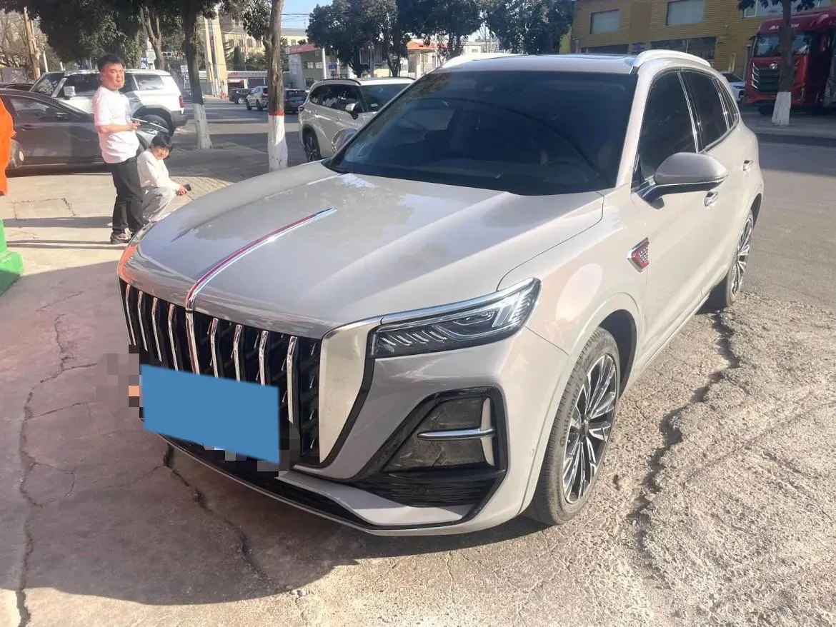 2023 HongQi HS5 2.0T 252HP L4 8AT,autocango,china used car exporter,china ev exporter,chinese used car exporter,chinese used ev exporter