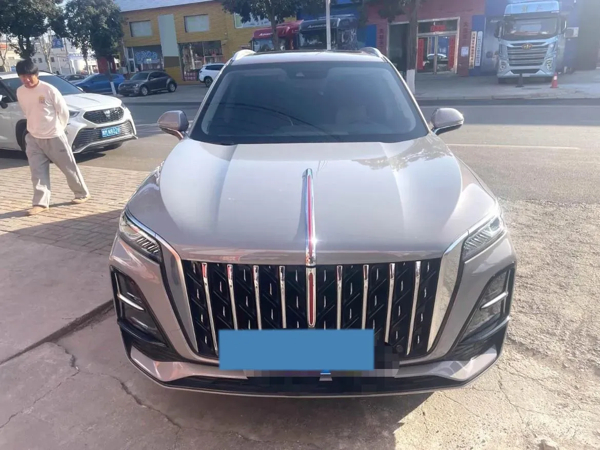 2023 HongQi HS5 2.0T 252HP L4 8AT,autocango,china used car exporter,china ev exporter,chinese used car exporter,chinese used ev exporter
