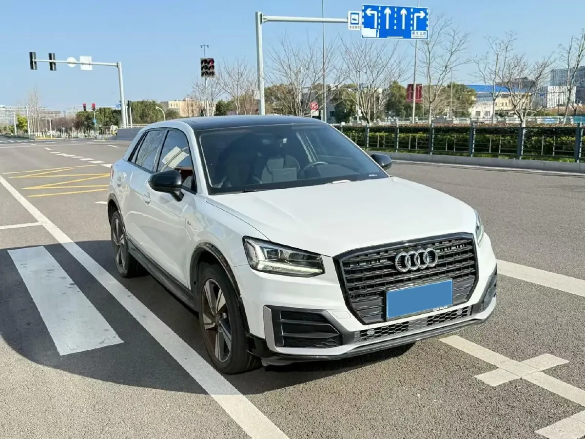 2020 Audi Q2L 1.4T 150HP L4 7DCT,autocango,china used car exporter,china ev exporter,chinese used car exporter,chinese used ev exporter