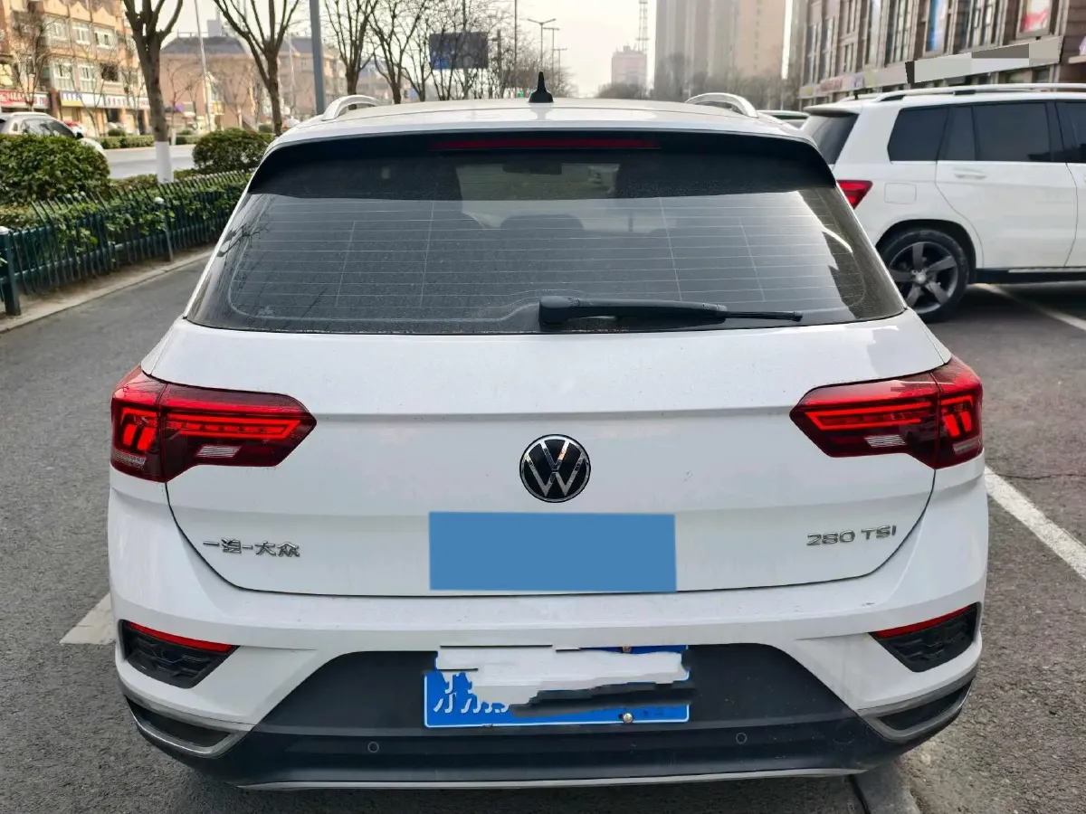 2021 Volkswagen T-Roc 1.4T 150HP L4 7DCT,autocango,china used car exporter,china ev exporter,chinese used car exporter,chinese used ev exporter