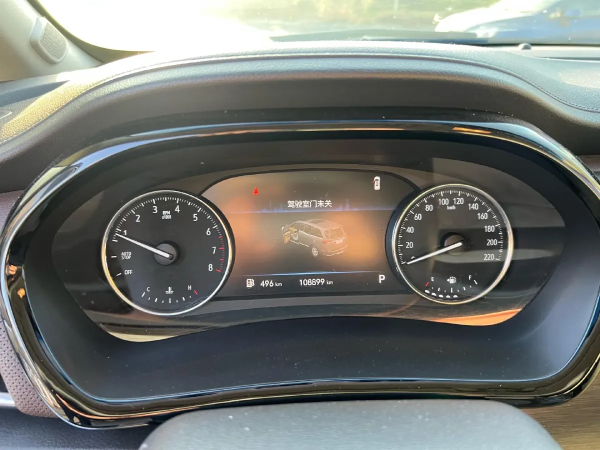 2022 Buick GL8 2.0T 237HP L4 9AT,autocango,china used car exporter,china ev exporter,chinese used car exporter,chinese used ev exporter