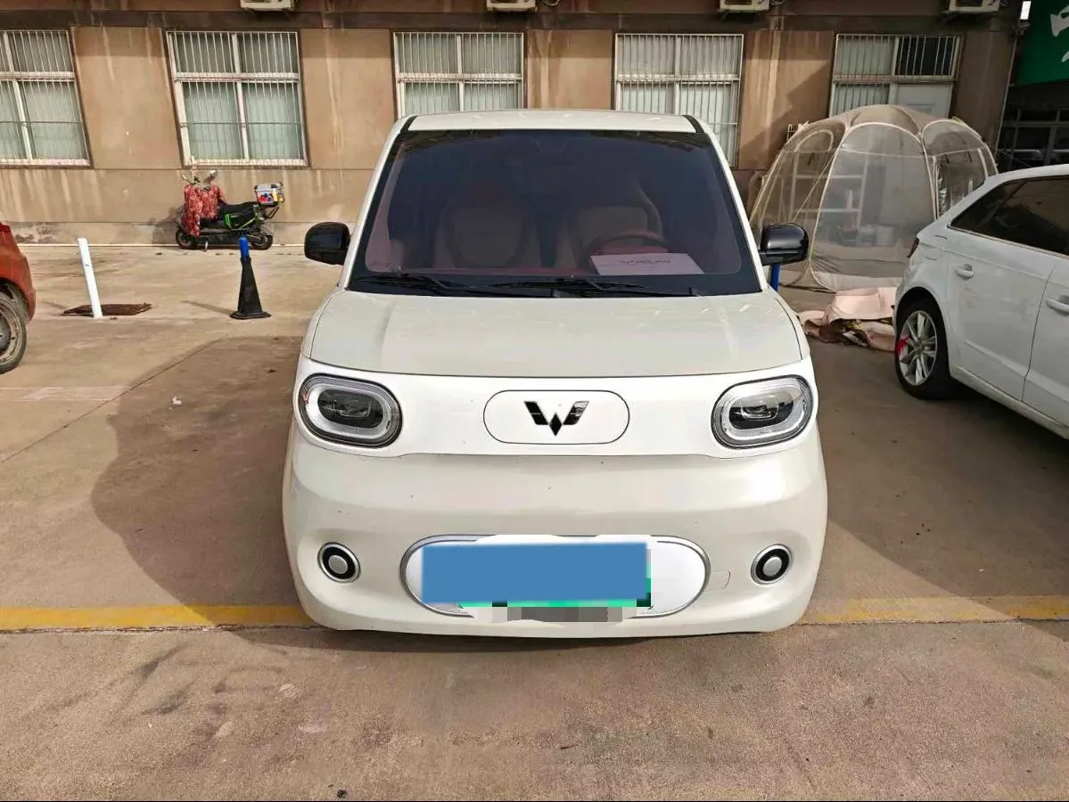 2024 WuLing HongGuang MINI EV BEV 17.3KWH,autocango,china used car exporter,china ev exporter,chinese used car exporter,chinese used ev exporter