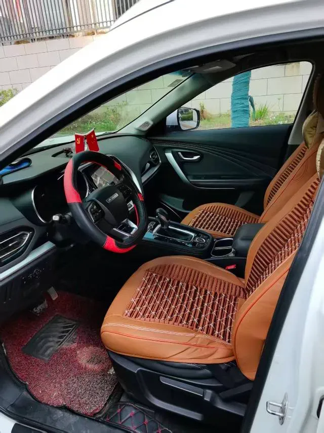 2018 SWM X7 1.5T 156HP L4 6AT,autocango,china used car exporter,china ev exporter,chinese used car exporter,chinese used ev exporter