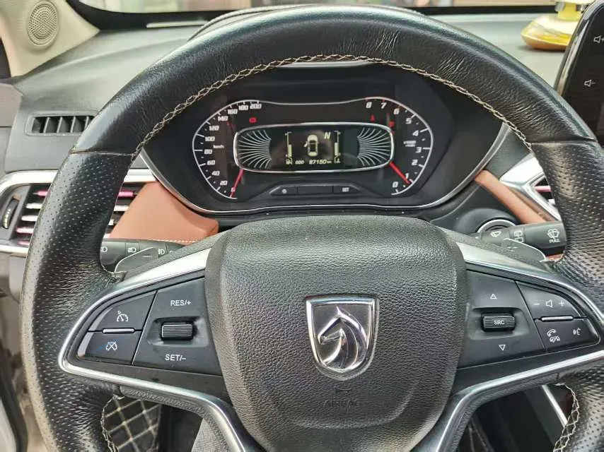 2017 BaoJun 310W 1.5L 105HP L4 6MT,autocango,china used car exporter,china ev exporter,chinese used car exporter,chinese used ev exporter