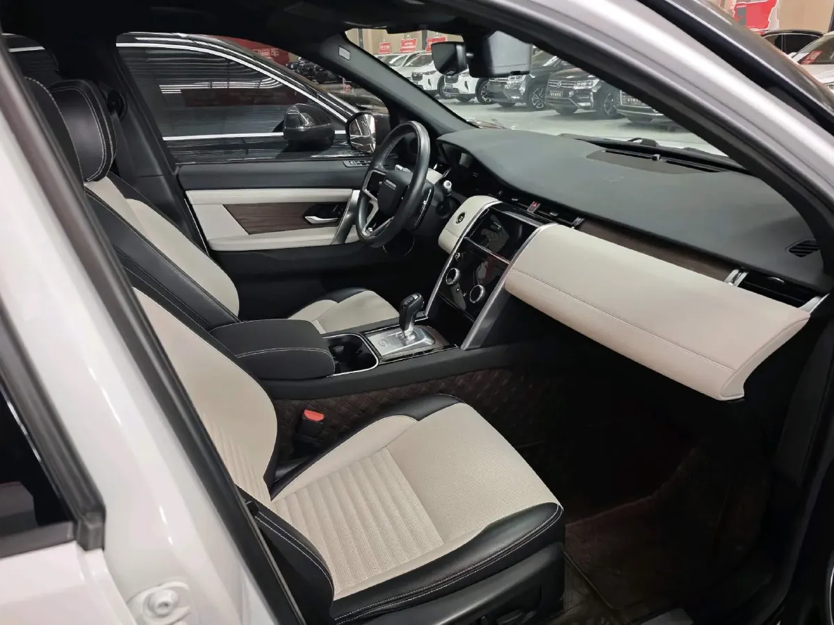 2022 Land Rover Discovery Sport 2.0T 249HP L4 9AT,autocango,china used car exporter,china ev exporter,chinese used car exporter,chinese used ev exporter